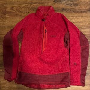Patagonia Scarlet Fleece with Zip Pocket
